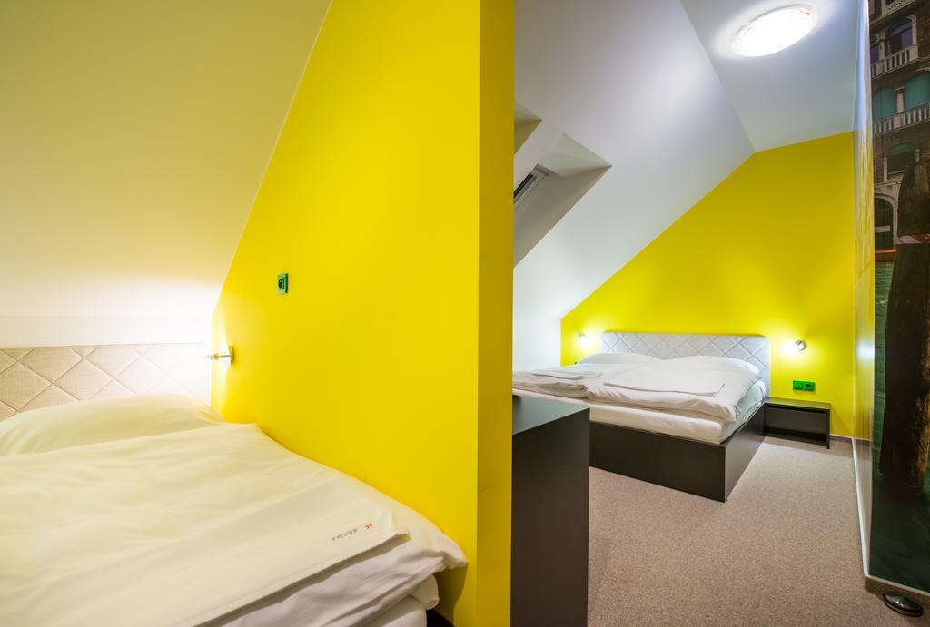 Relax21 Hotel Uhersky Ostroh Cameră foto