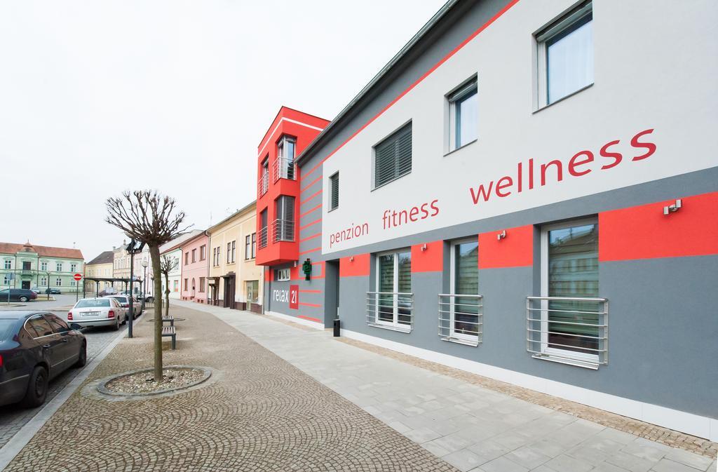 Relax21 Hotel Uhersky Ostroh Exterior foto