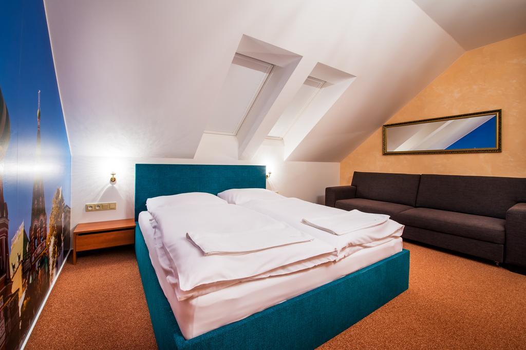 Relax21 Hotel Uhersky Ostroh Cameră foto
