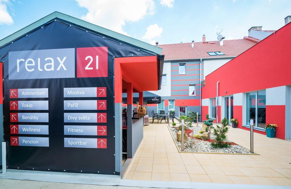 Relax21 Hotel Uhersky Ostroh Exterior foto