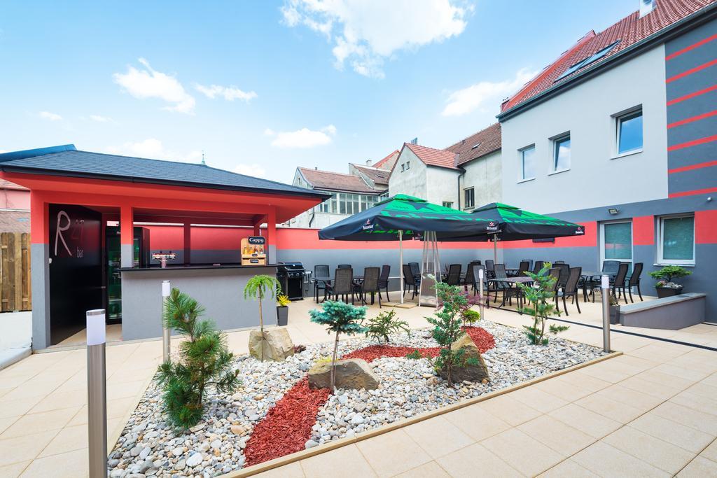 Relax21 Hotel Uhersky Ostroh Exterior foto